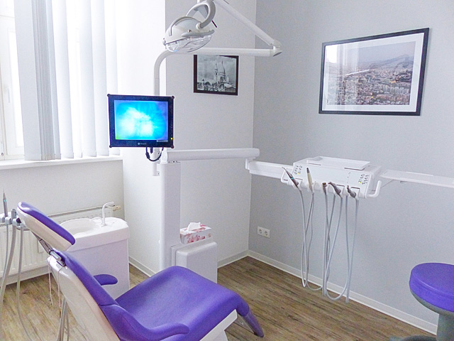 Zahnarzt Ashlak - Behandlungszimmer